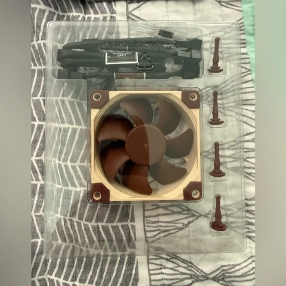 Noctua NF-A8 PWM 80mm Premium Quiet Cooling Fan - 4 Pin Connector - Picture 6 of 9